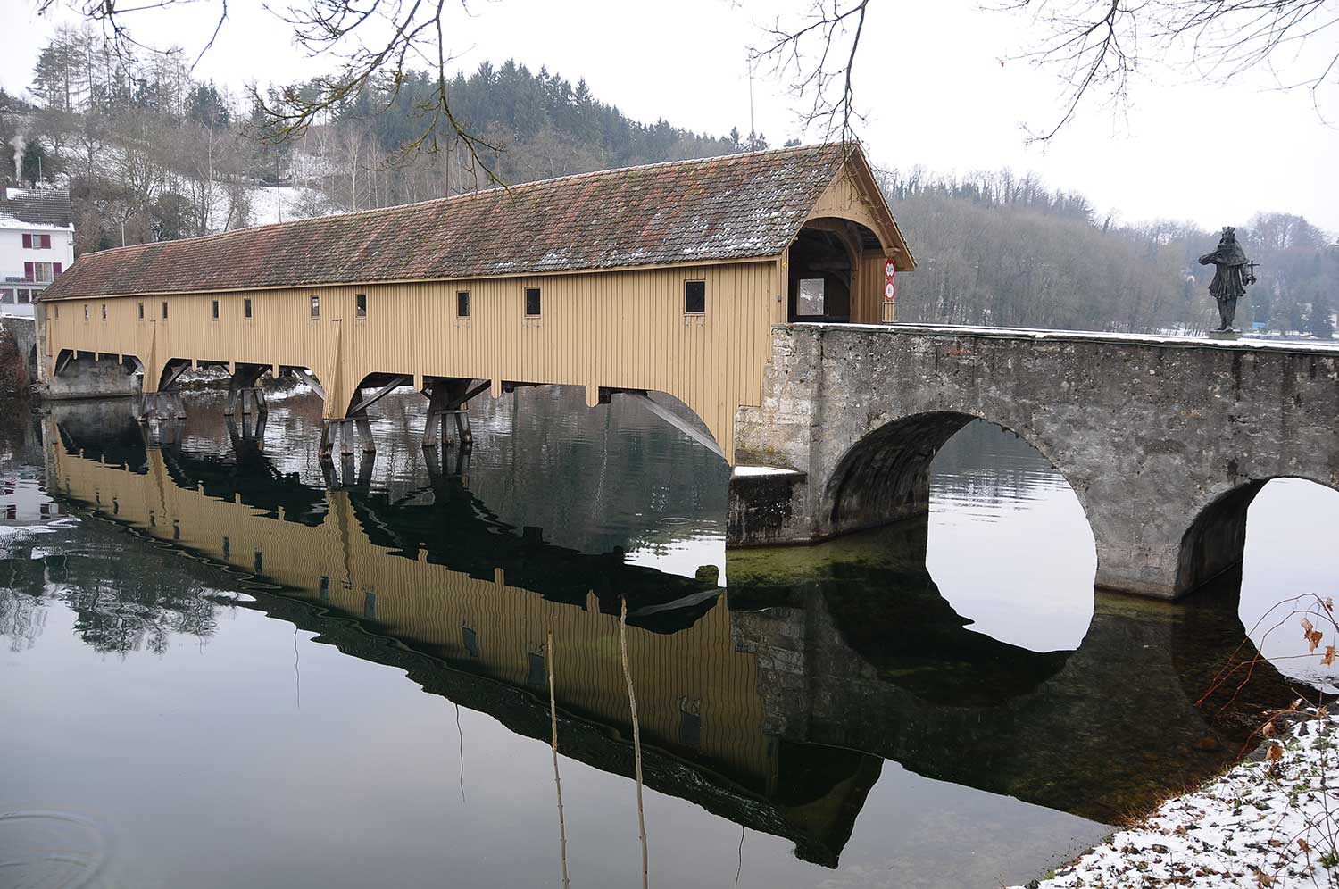 Zollbrucke Rhein 004 (um) Ueli Meier.jpg